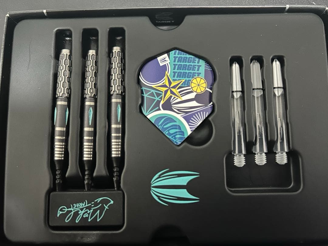 【美品】TARGETダーツ　ザ・ミラクルジェネレーション2 鈴木未来選手モデル