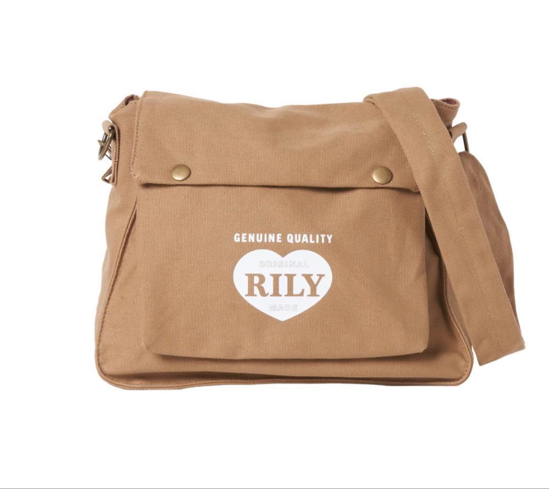 今市隆二　RILY Heart Logo Game Bag
