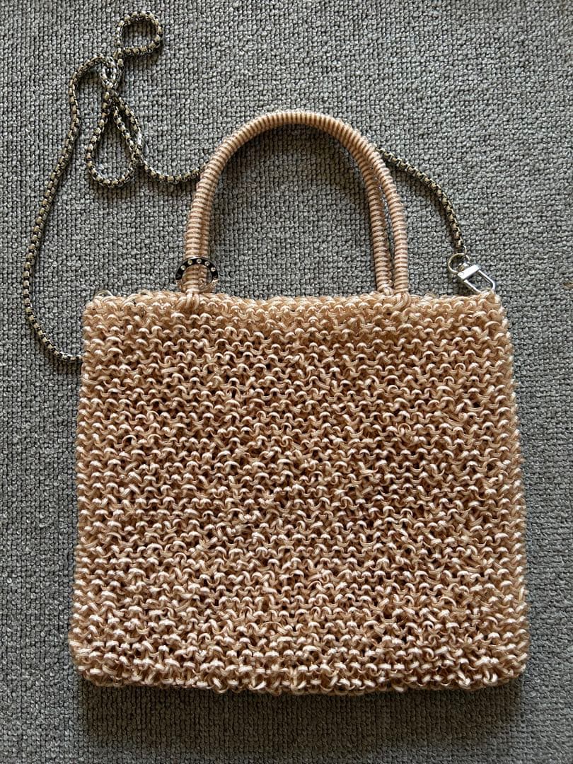 半額♡ 伊勢丹購入人気色　アンテプリマパウダリーピンクホワイトゴールドほぼ未使用