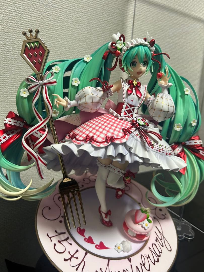 初音ミク 15th Anniversary Ver. 1/7 フィギュア