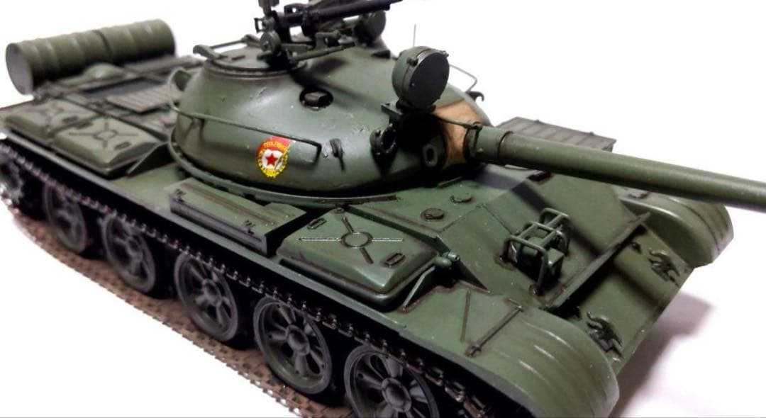 TAMIYA タミヤ1/35 ソビエト T-62A 塗装完成品