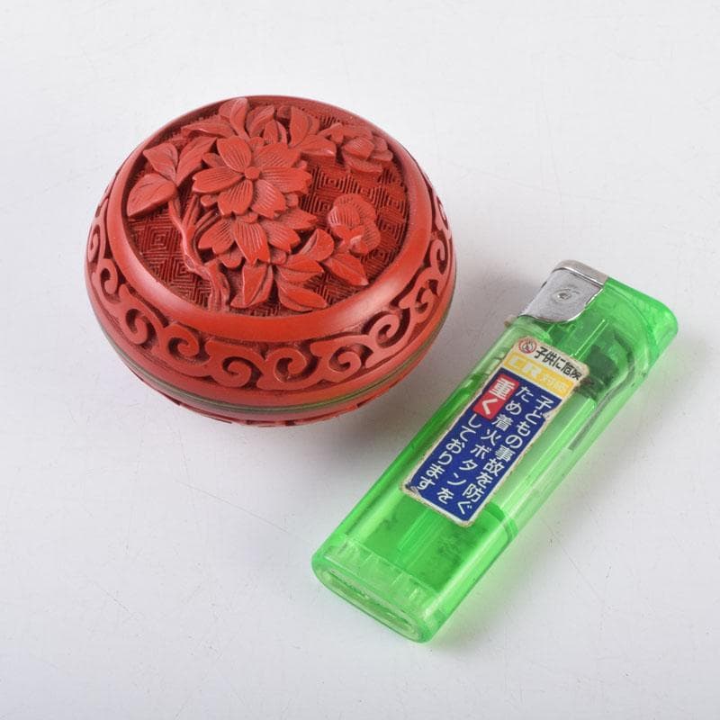 中国　剔紅　堆朱　花草文　香合　時代箱付　V　9085