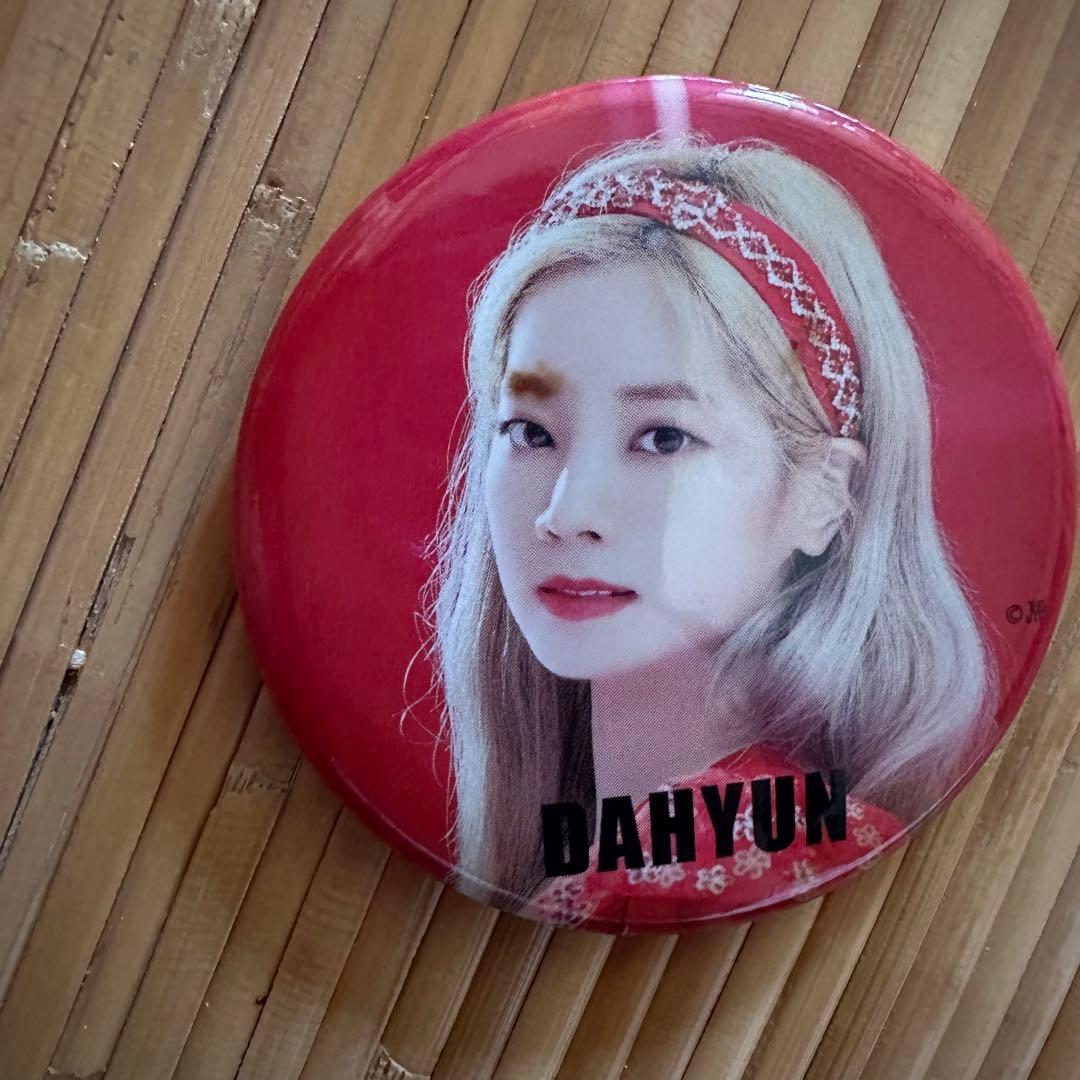 ダヒョン　缶バッチ　缶バッジ　痛バ　痛バック