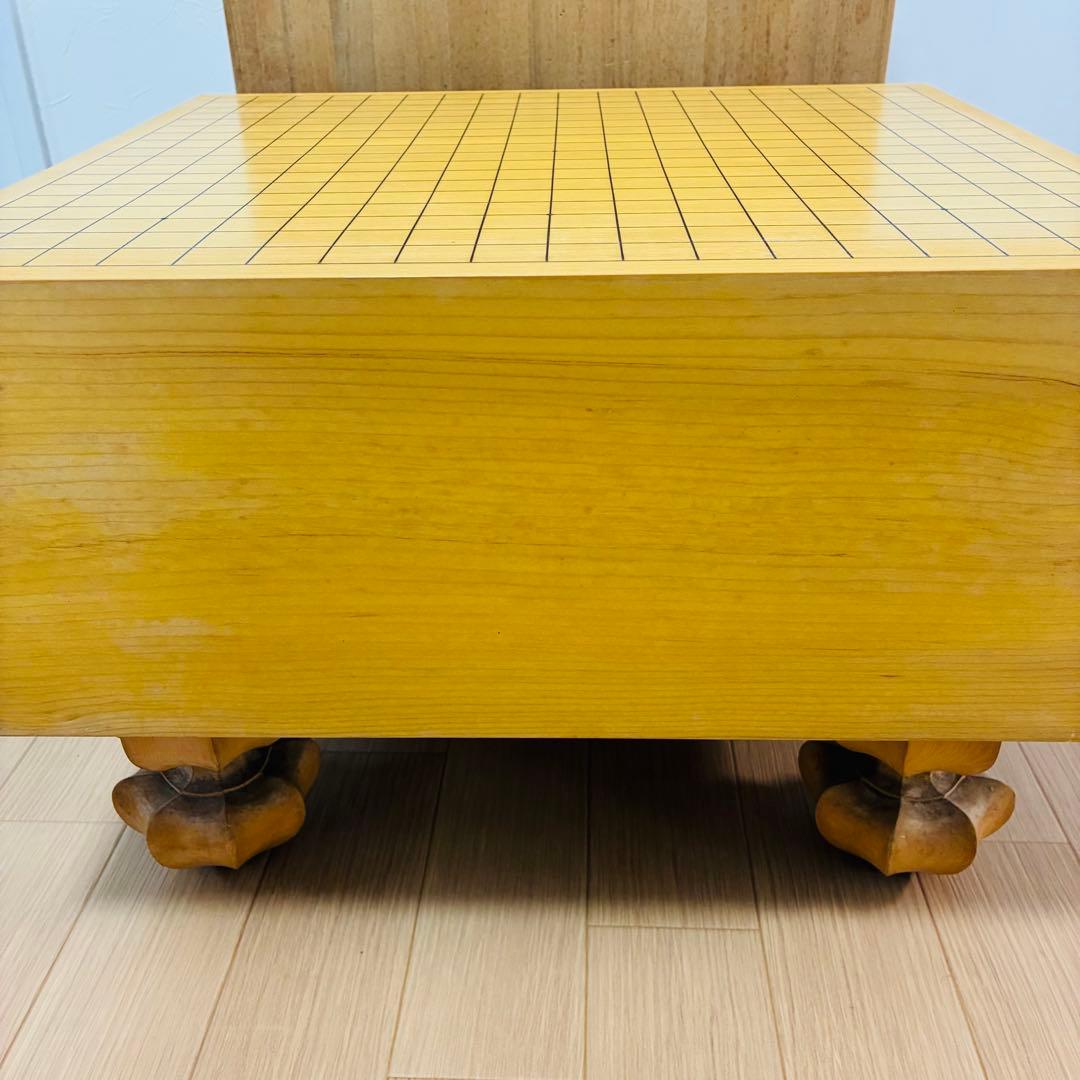 【状態良好】囲碁盤　本榧　天地柾目　5寸8分　脚付き　ヘソ有