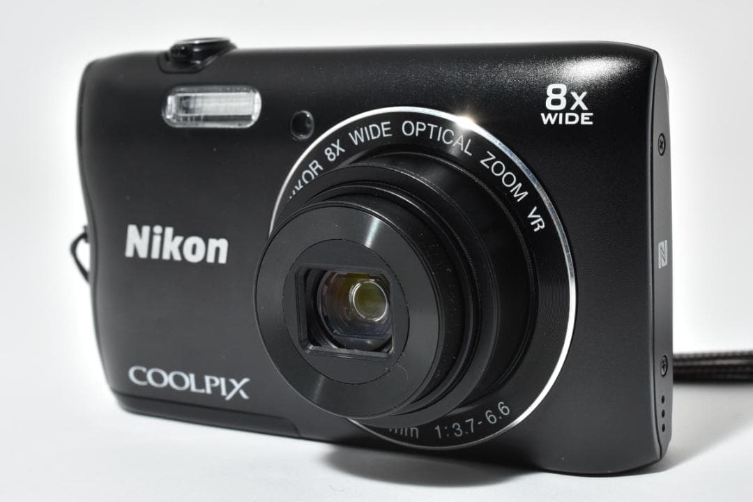 【美品】Nikon COOLPIX A300 ブラック　動作確認済