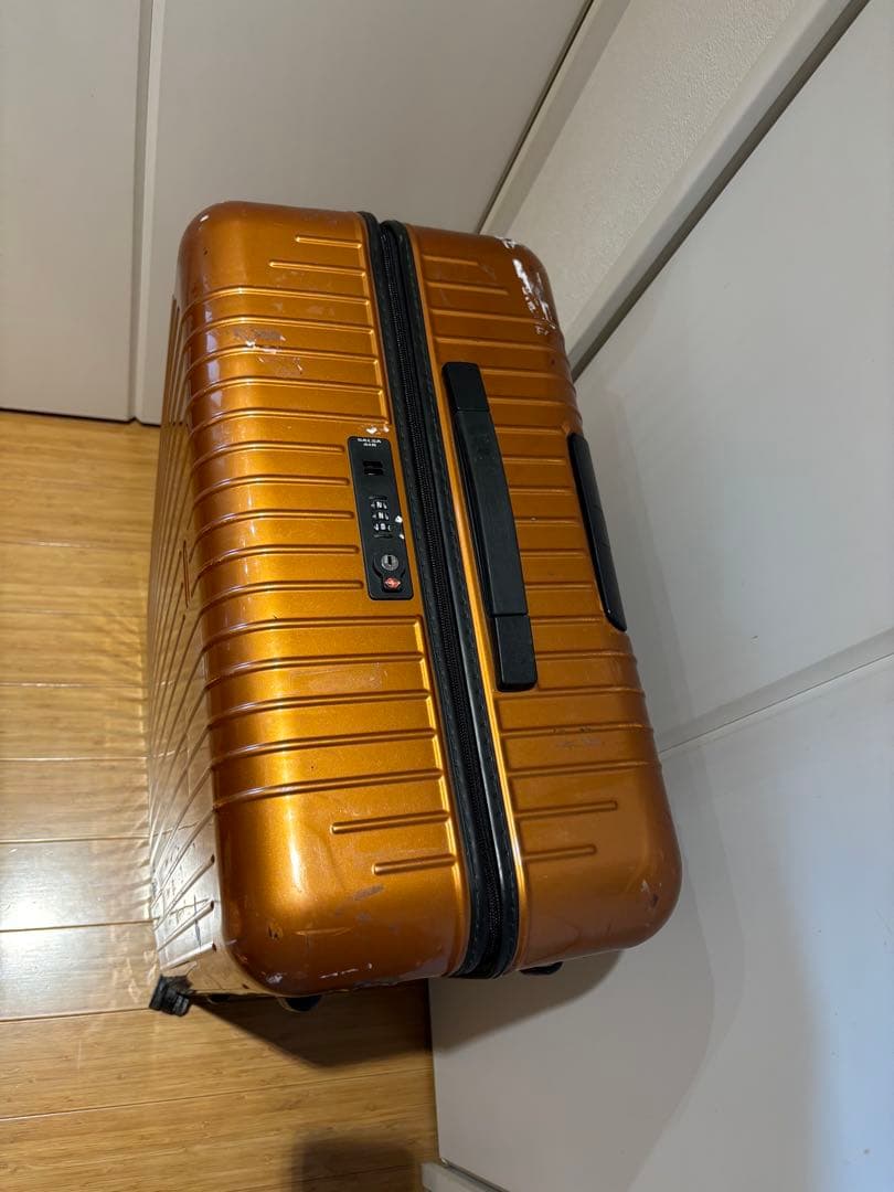 rimowa リモワ サルサエアー 98L インカゴールド