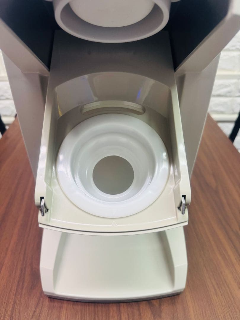 ソフト・アイスクリームマシン CIM-10A