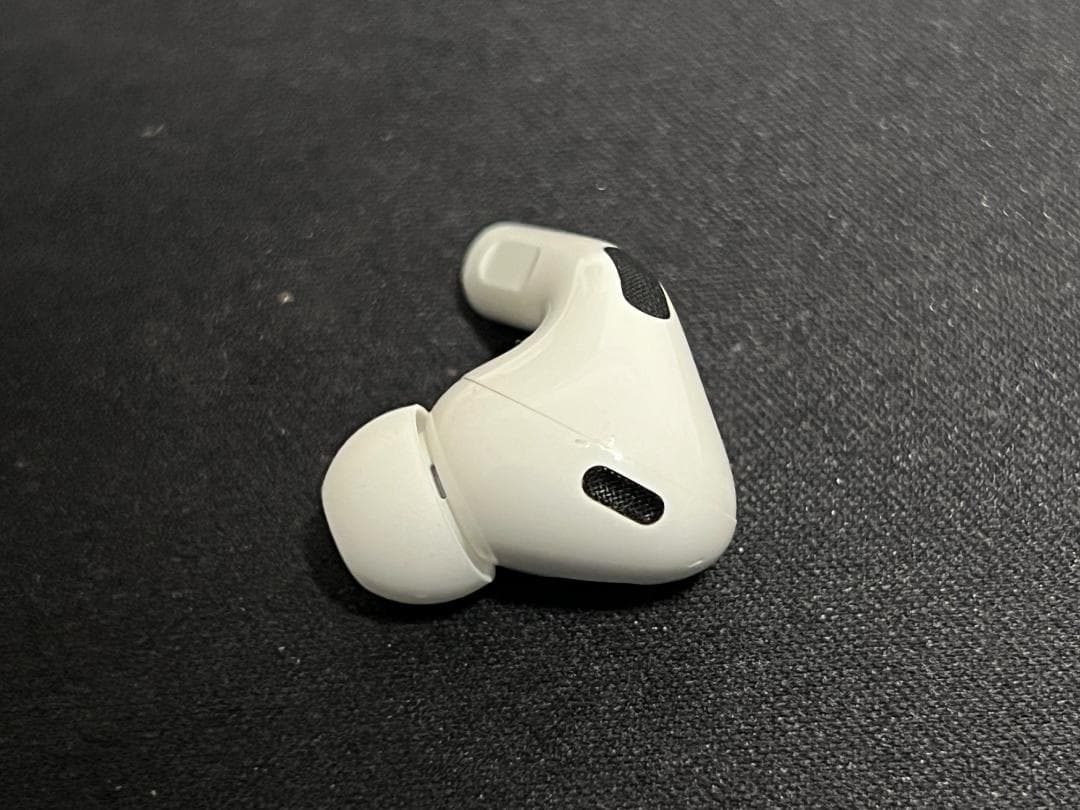 AirPods Pro（第2世代）ケース付き