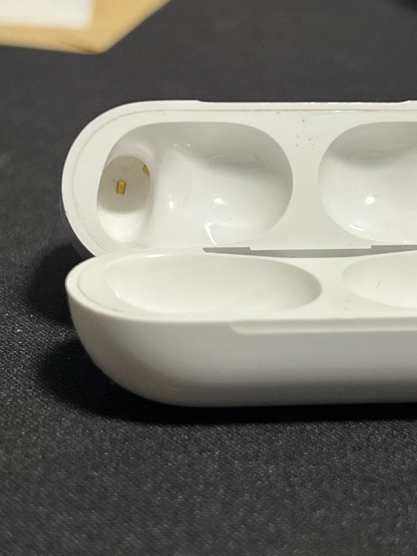 AirPods Pro（第2世代）ケース付き