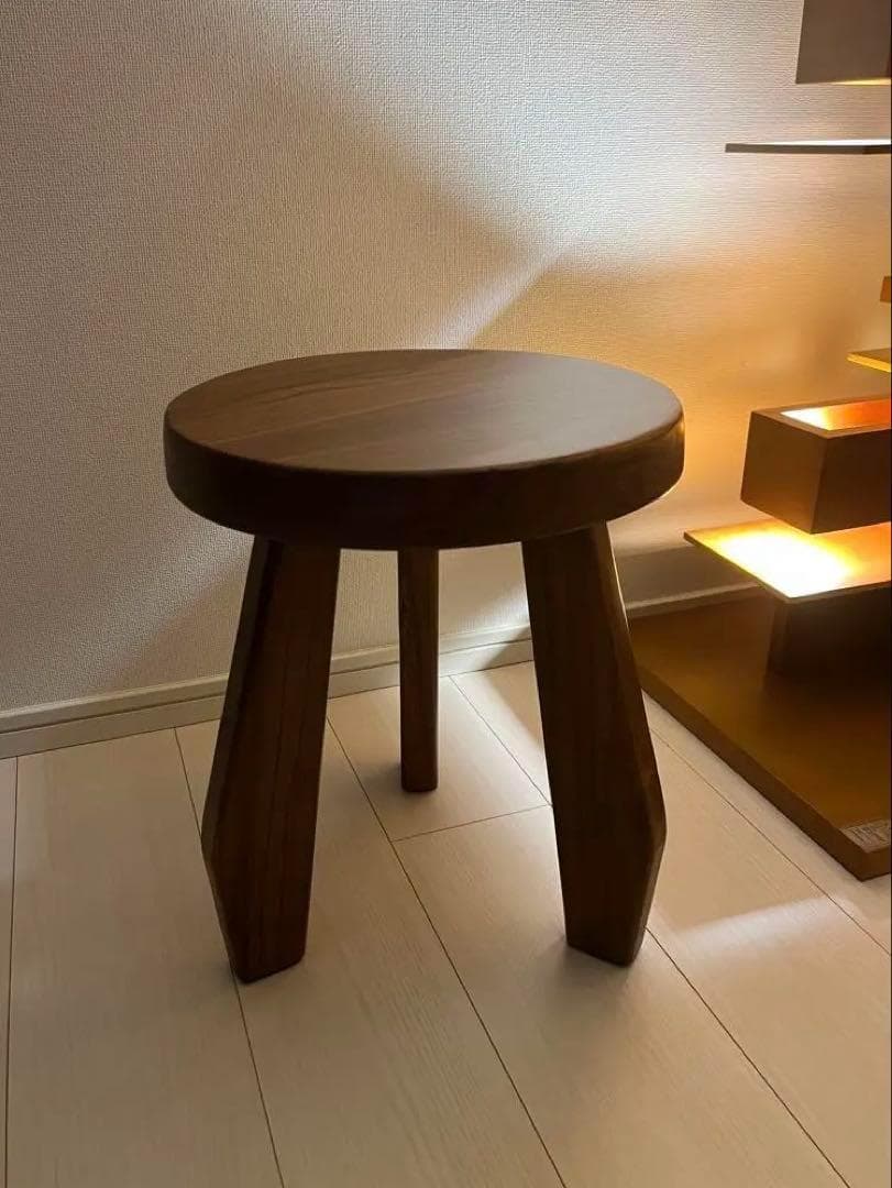 シャルロットペリアンメリベルスツールベルジェリプロダクトウォルナットオーク