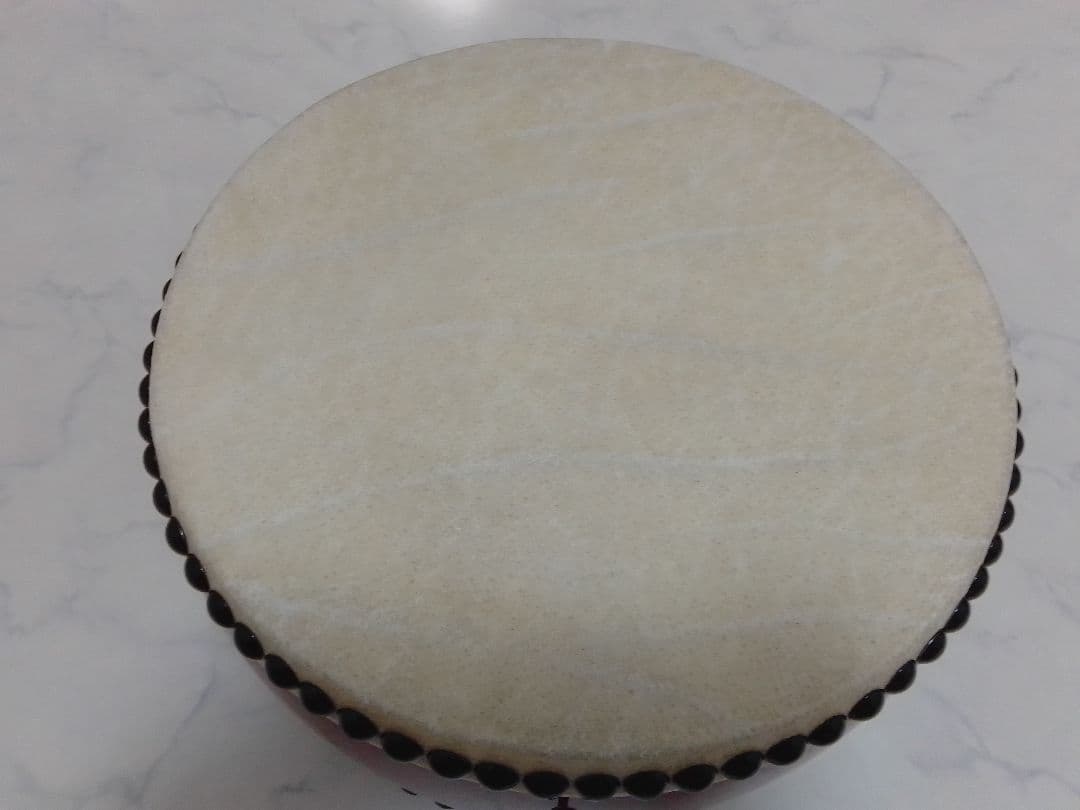 美品 1尺2寸 直径36cm×厚さ16cm 台付 バチ付 和太鼓 平胴太鼓 本皮