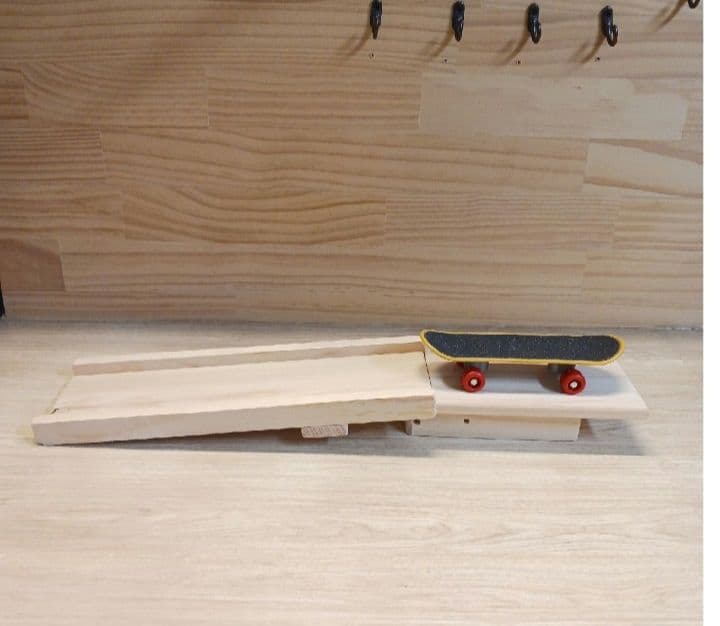 17⭐　滑り台大サイズ‼　 バードトイ　インコ