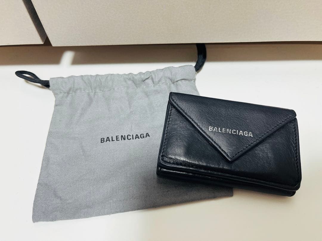 [美品✨] BALENCIAGA ブラック 三つ折り財布　袋付き