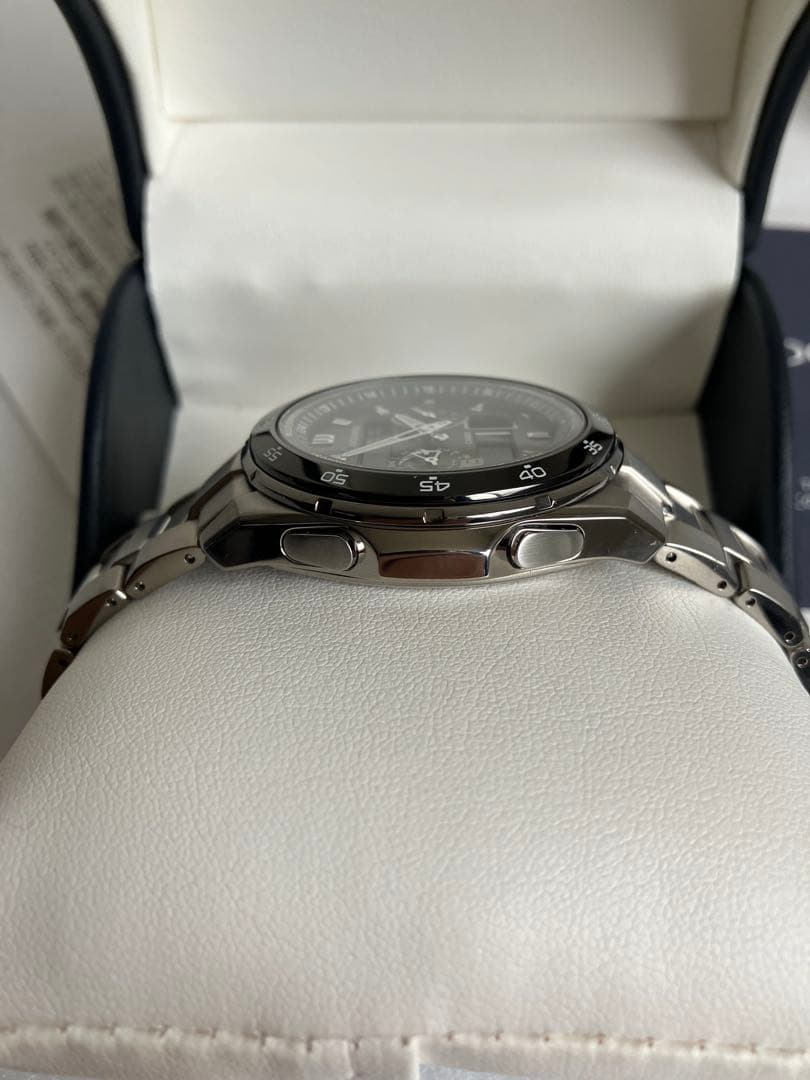 OCEANUS オシアナス OCW-T400 デジアナ　電波ソーラー　チタン