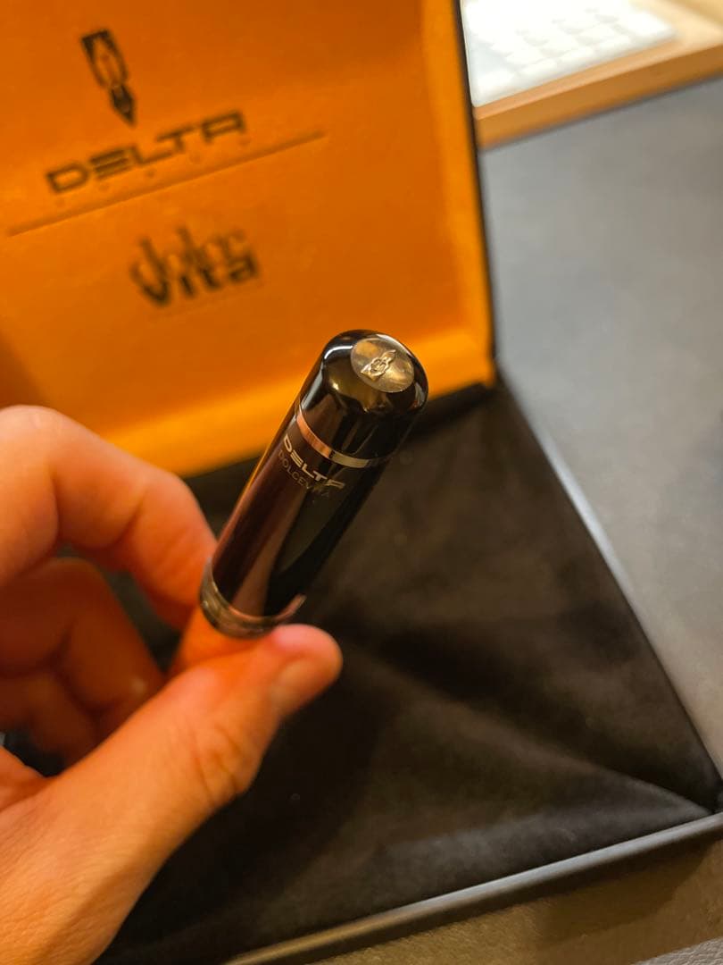 レア⭐️DELTA Dolcevita Medium ボールペン 本体