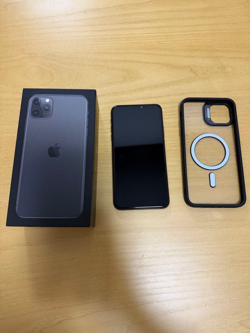 iPhone 11 pro max 256gb スペースグレー　simフリー