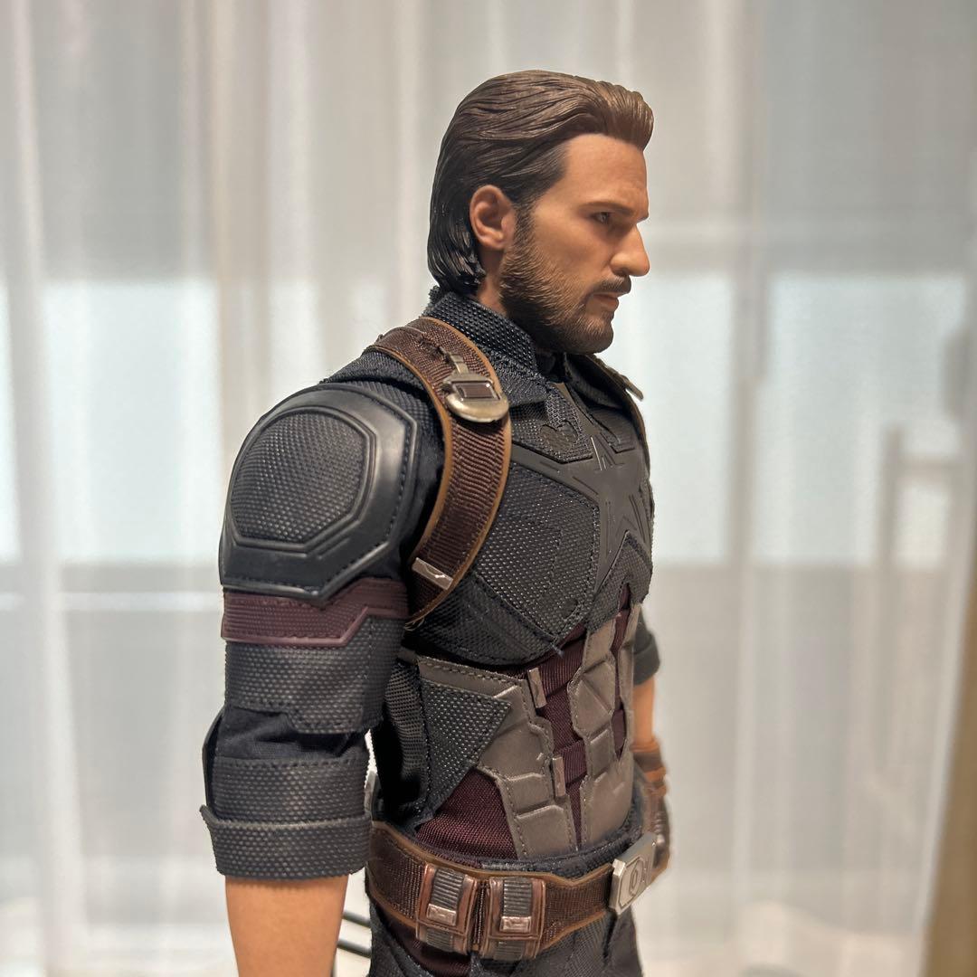 【美品】ホットトイズ キャプテンアメリカ インフィニティウォー