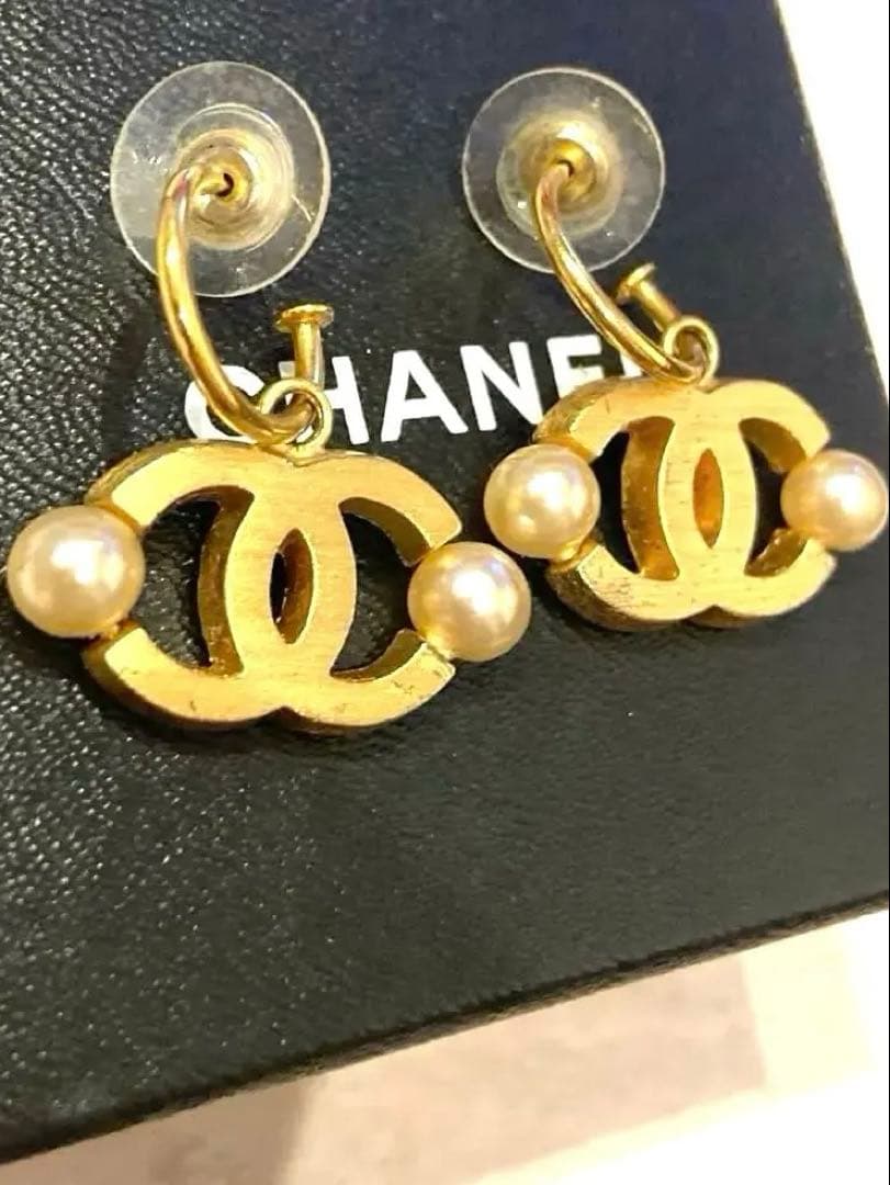 Chanel ピアス
