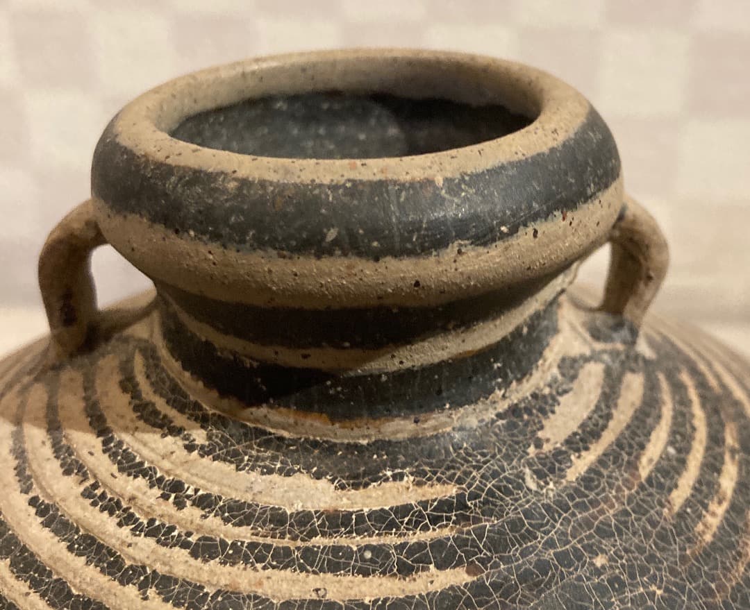 骨董　タイ　古都　スワンカクローク窯の耳付き、花瓶