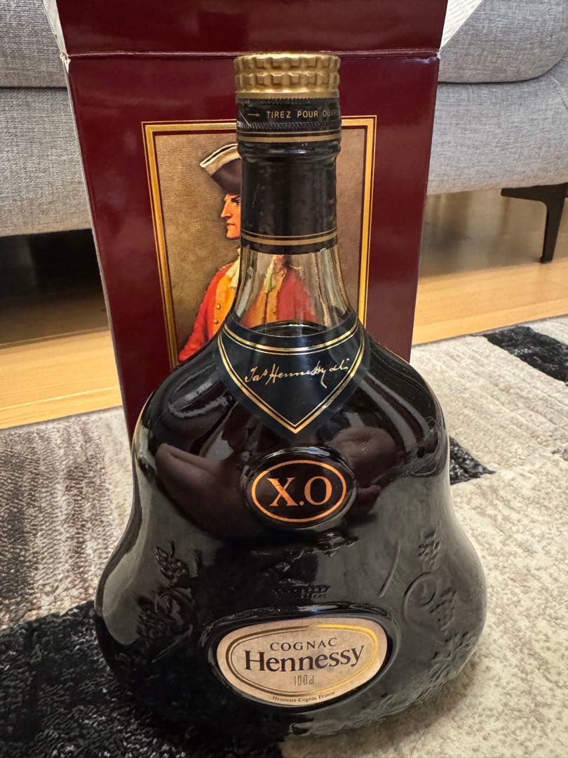 Hennessy XO ブランデー 750ml 箱入り