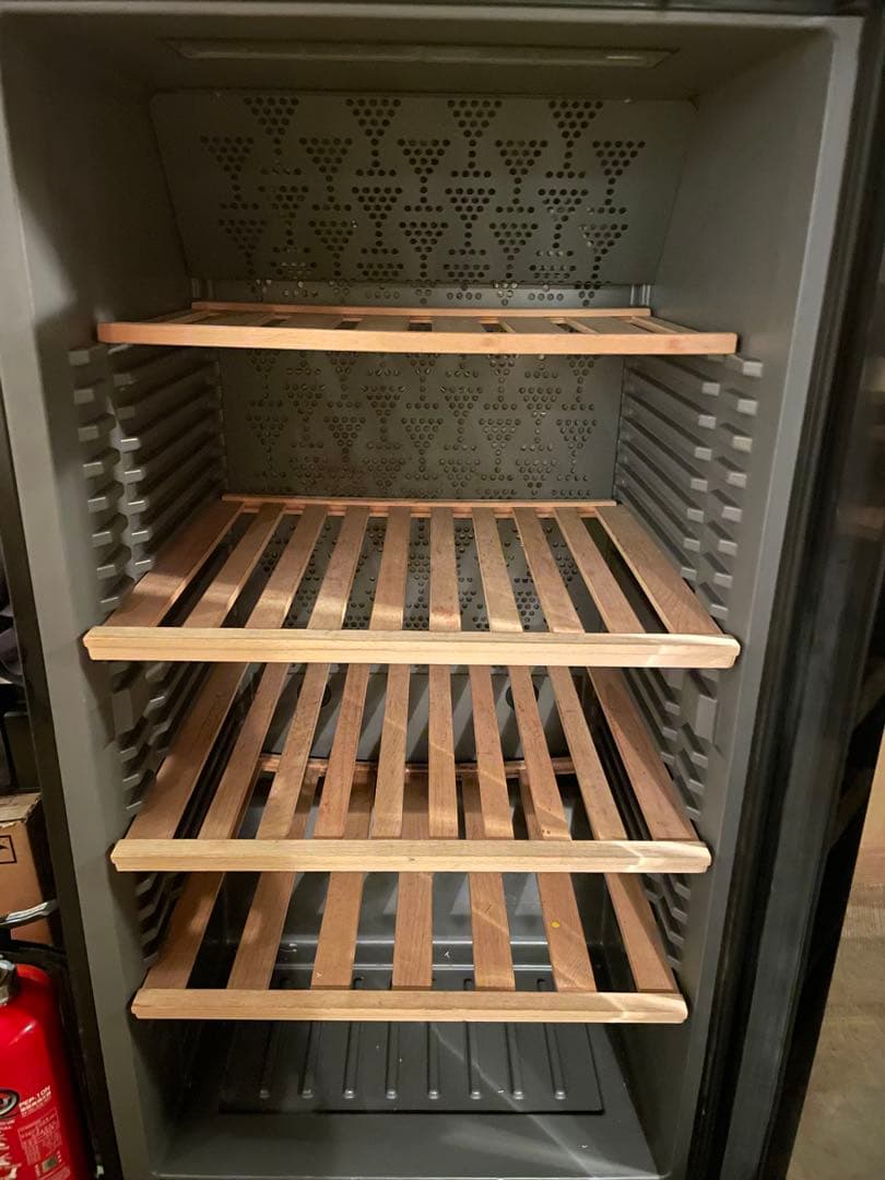 Haier ワインセラー 120本 2012年製　1月26日までに売切