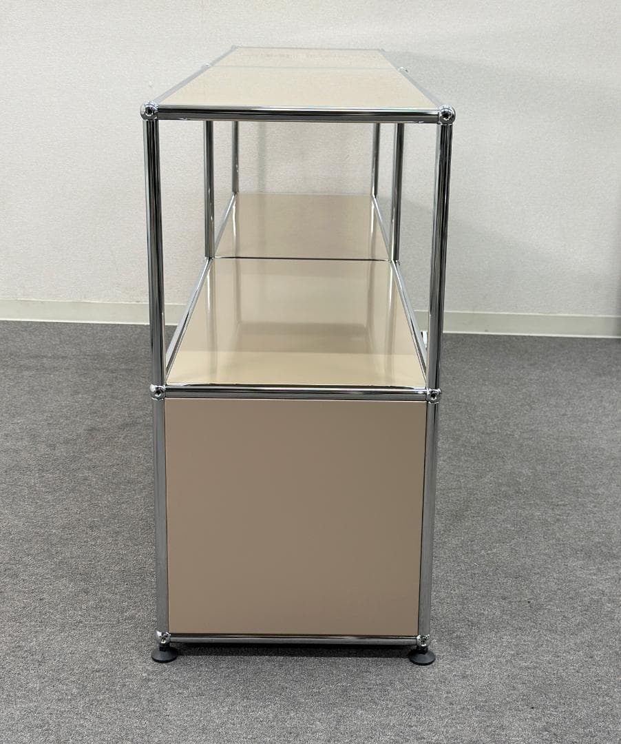 人気カラー！ほぼ未使用品■USMハラー■キャビネットシェルフ　2列2段　ベージュ