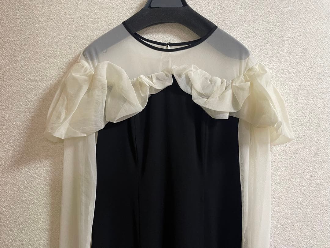 アンドレスト フリルフレアドレス ANDRESD