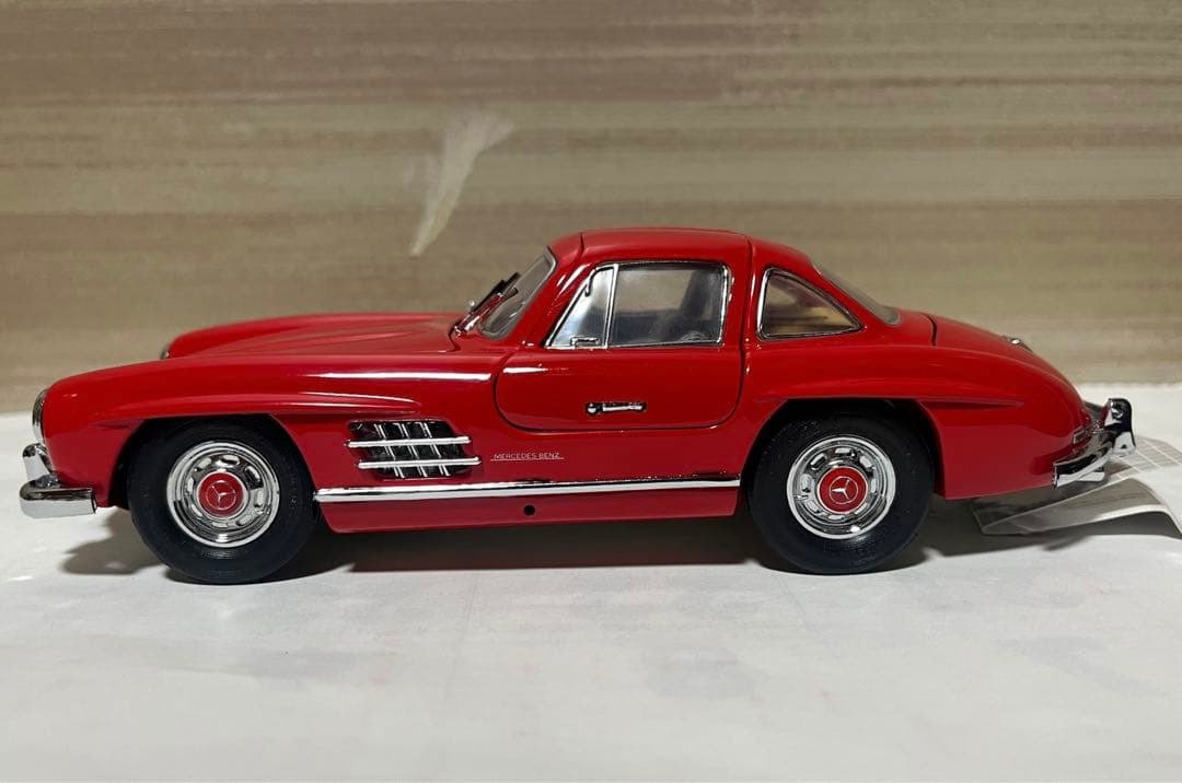 フランクリンミント 1/24 1960 メルセデスベンツ 300 SL レッド