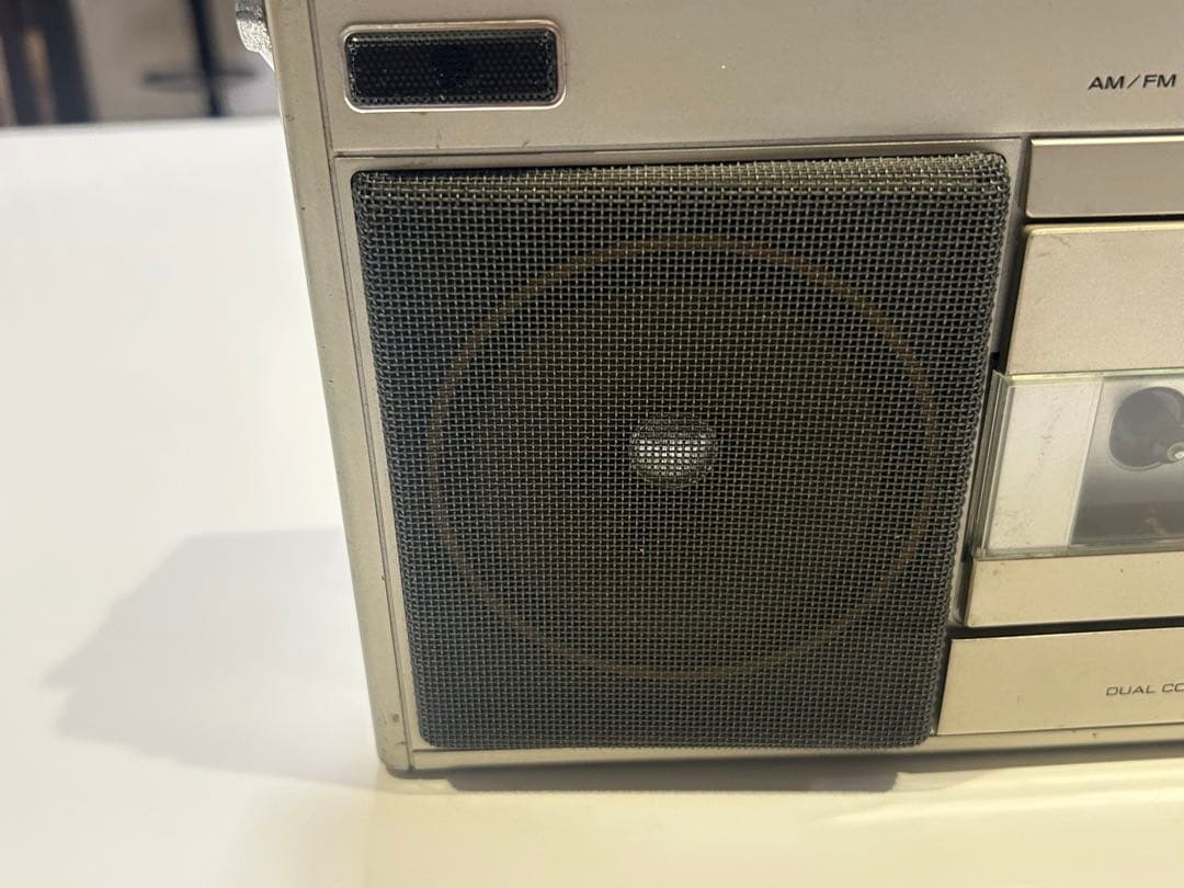 BOMBEAT RT-8000S カセットプレーヤー