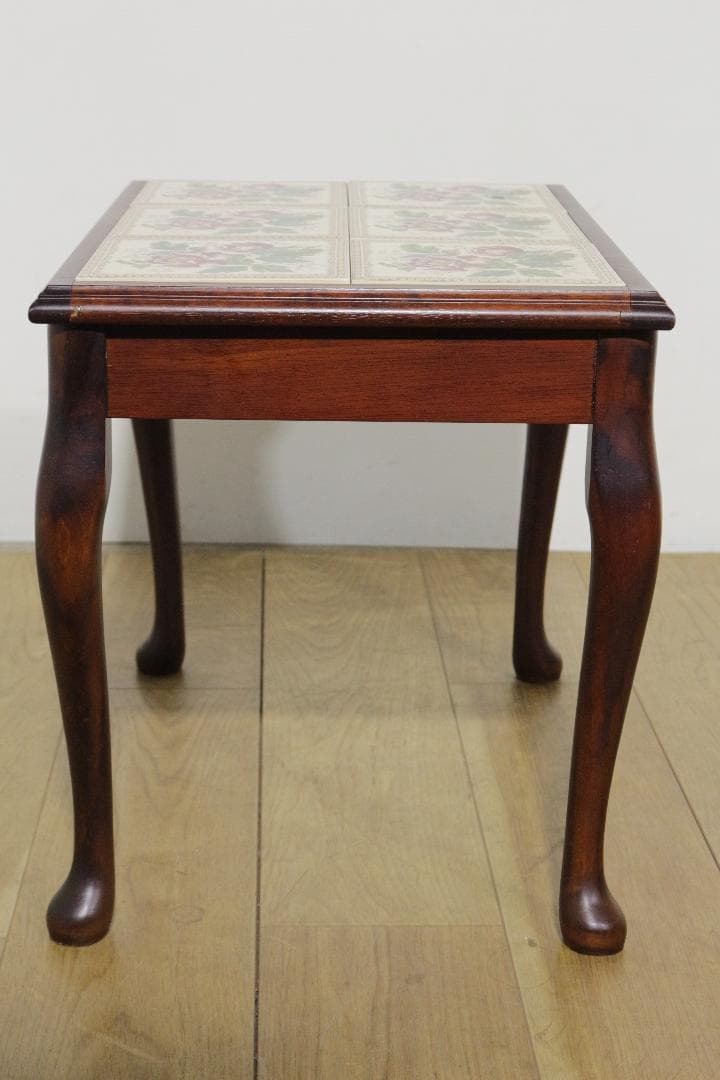 イギリス★タイル天板サイドテーブル★DemainCOLLECTION★木製家具★