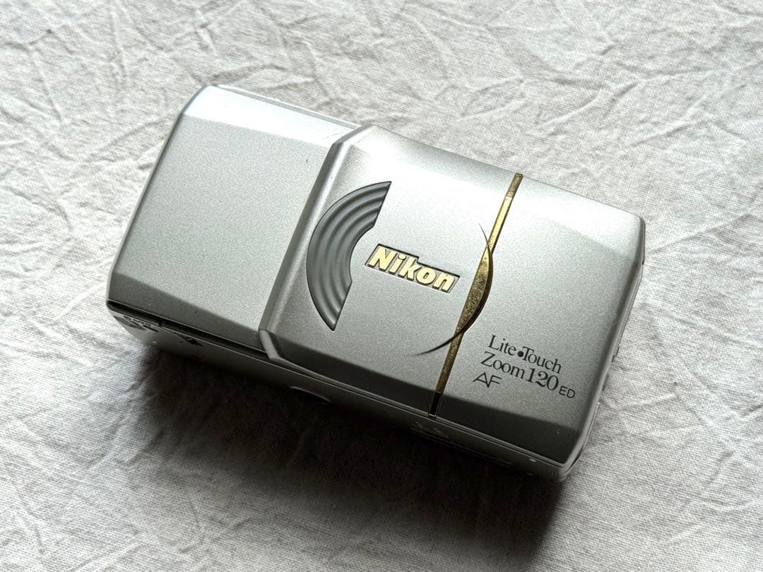 ⌘完動品！ 電池付き、作例あり！ Nikon Lite touch 120⌘