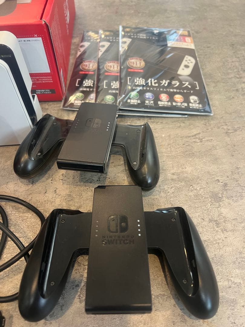 Nintendo Switch有機EL.ジョイコン不具合あり　64GB SD付き