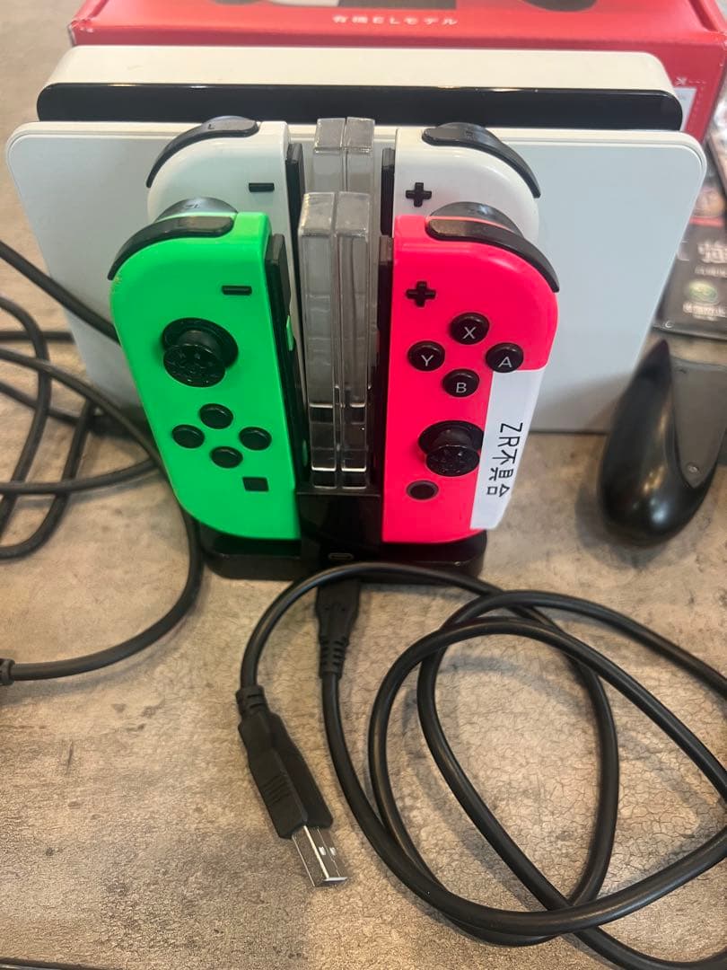 Nintendo Switch有機EL.ジョイコン不具合あり　64GB SD付き