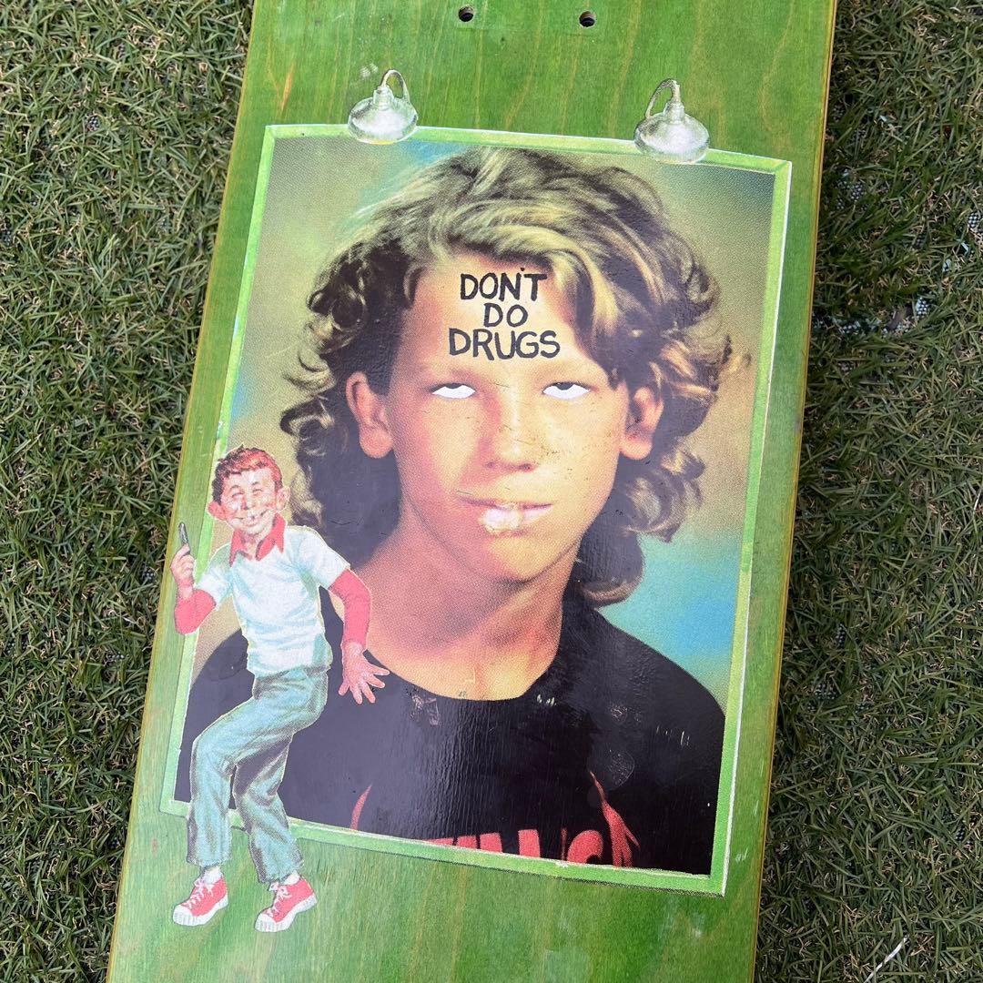 スケートボード FUCKING AWESOME JASON DILL DRUGS DECK