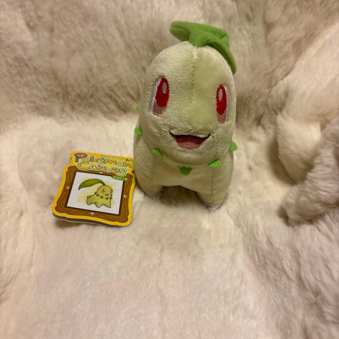 ポケモンセンター　チコリータ　キャンバス　ぬいぐるみ