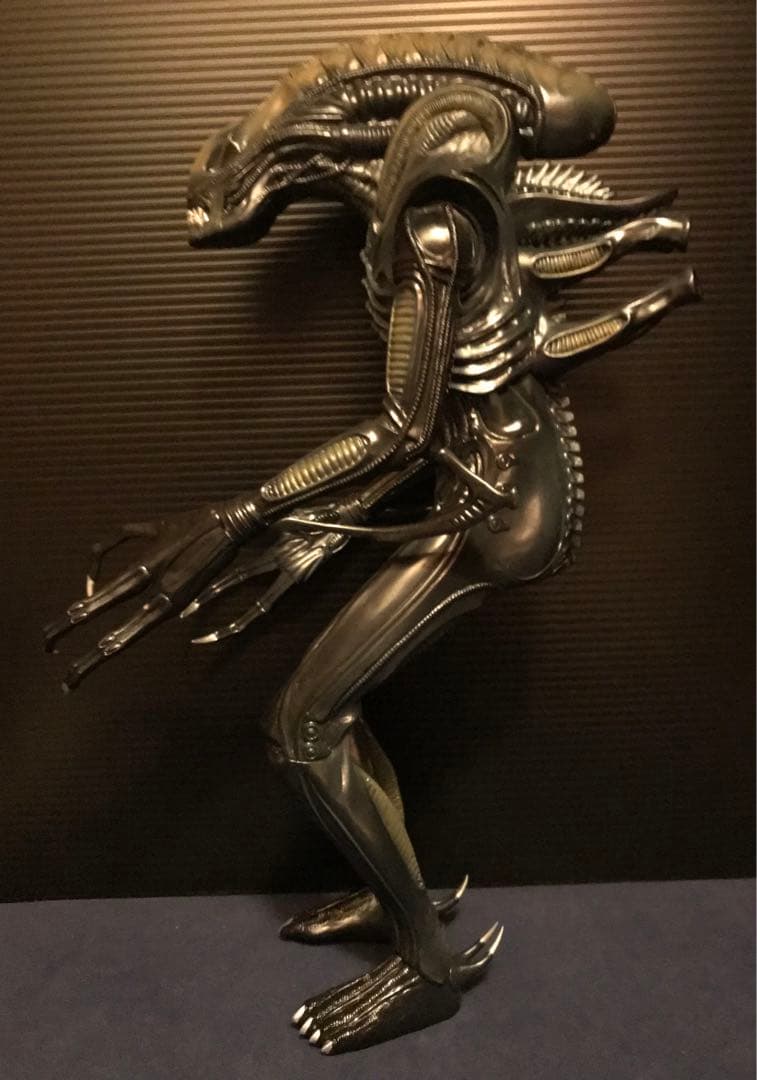 ツクダホビー　エイリアンウォリアー　PVC製 1:5スケール　フィギュア