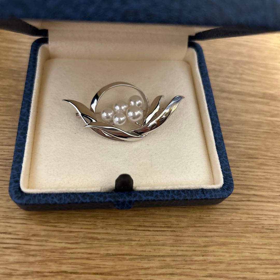 MIKIMOTO ミキモト　真珠　パール　ブローチ　5珠　シルバー
