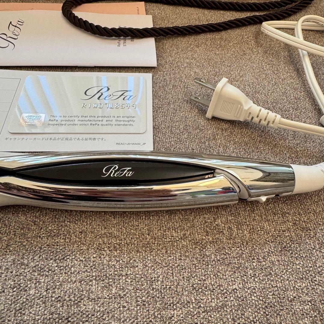 リファ　ビューテック　ストレートアイロン