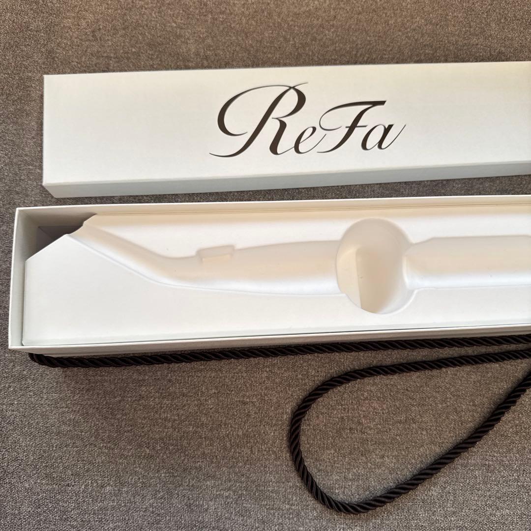 リファ　ビューテック　ストレートアイロン