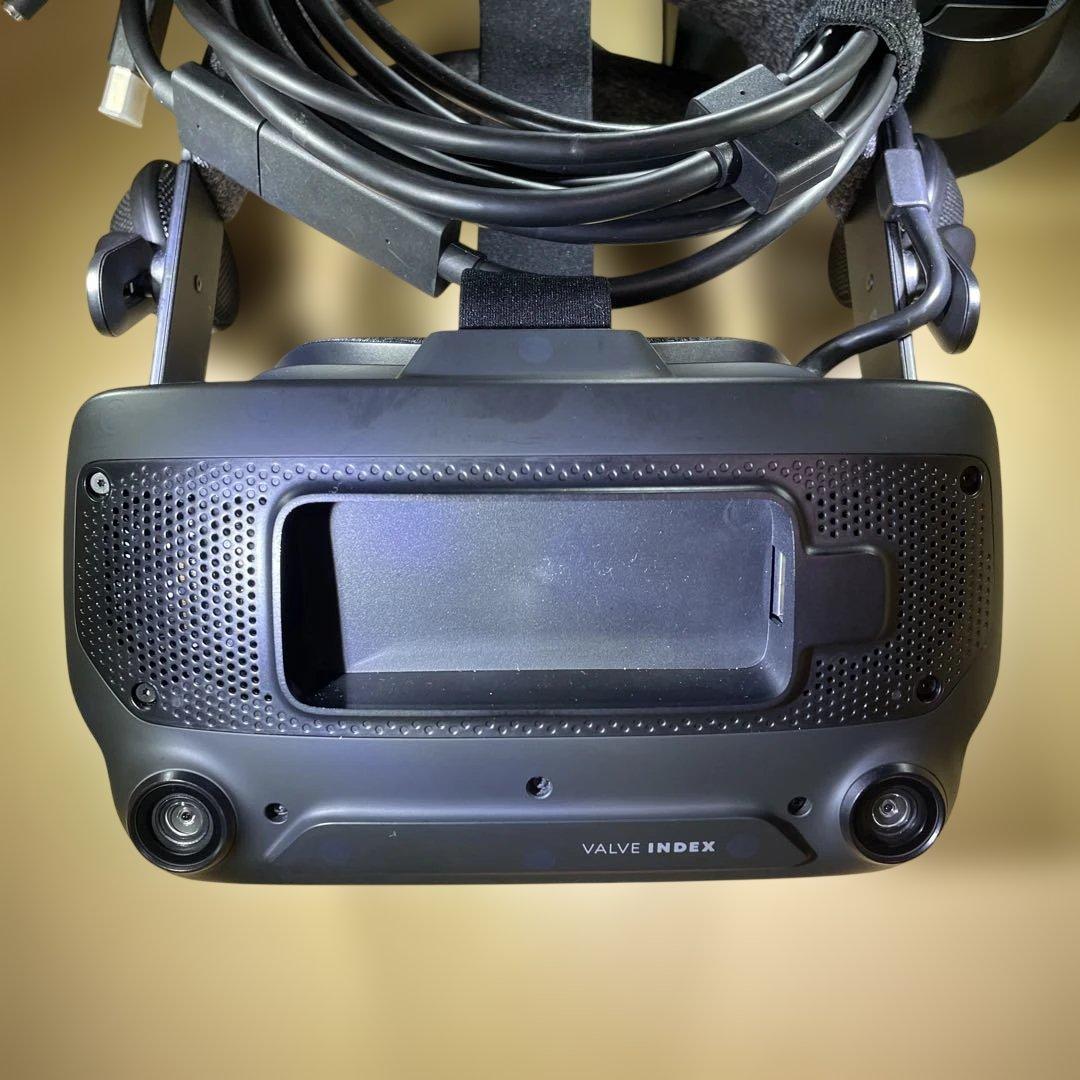 未使用に近い　VALVE INDEX VRヘッドセットと付属ケーブル