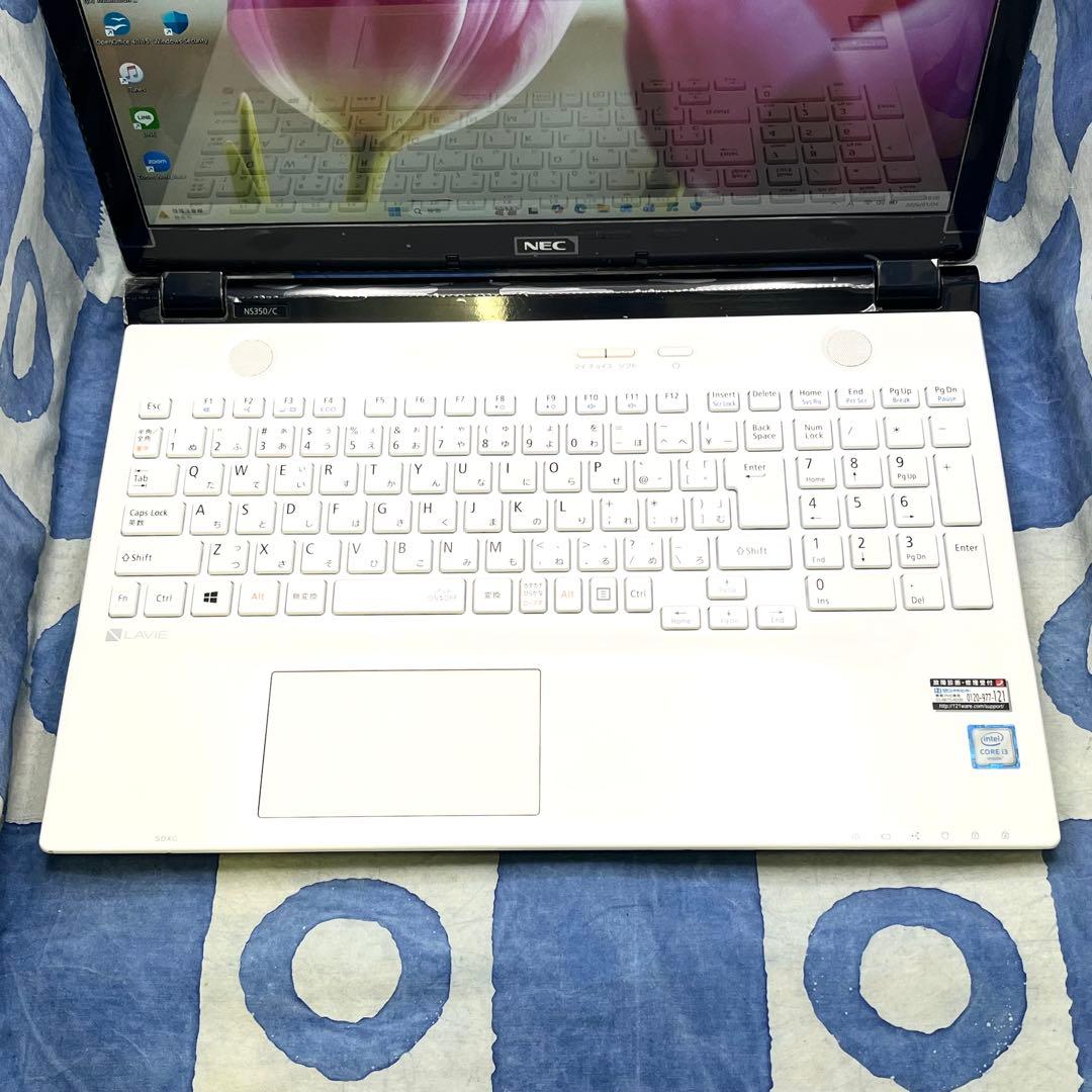 綺麗ブルーレイ！快適SSD☆爽やか白ノートパソコン♪カメラ付！Windows11