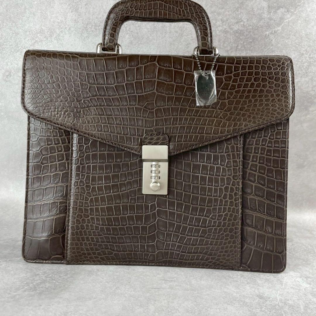未使用級 クロコダイル ビジネスバッグ 本革 ブラウン系 金具 JRA A4収納