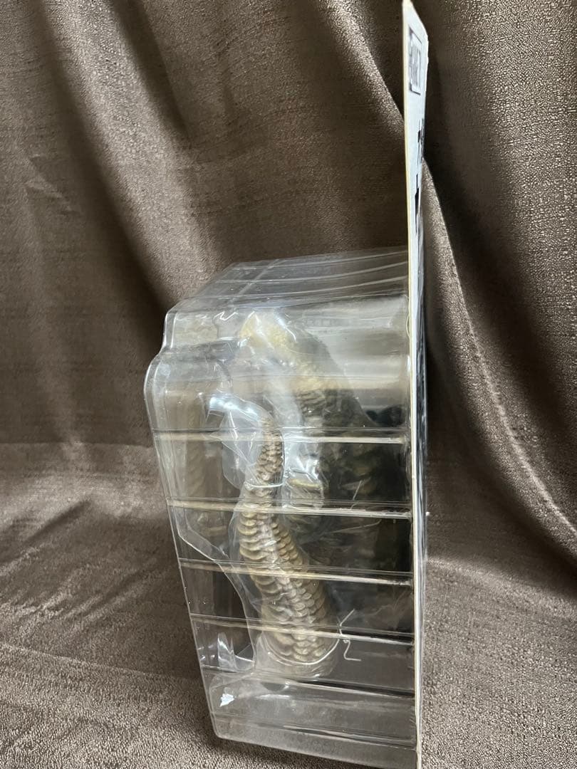 【未開封】ウルトラマン 大怪獣シリーズ 「どくろ怪獣 レッドキング」2代目