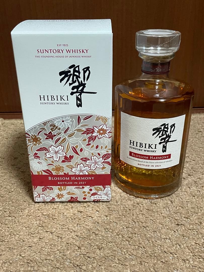 サントリー 響 ブロッサムハーモニー 2021年 700ml 未開栓　暗所保管