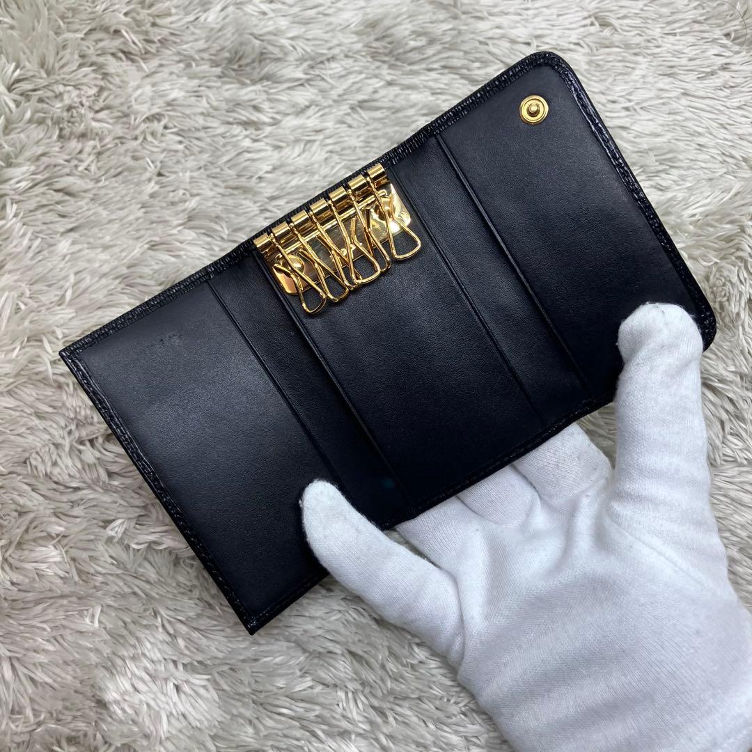 箱付き極美品✨ PRADA 6連キーケース ヴィッテロムーブ メタルロゴ