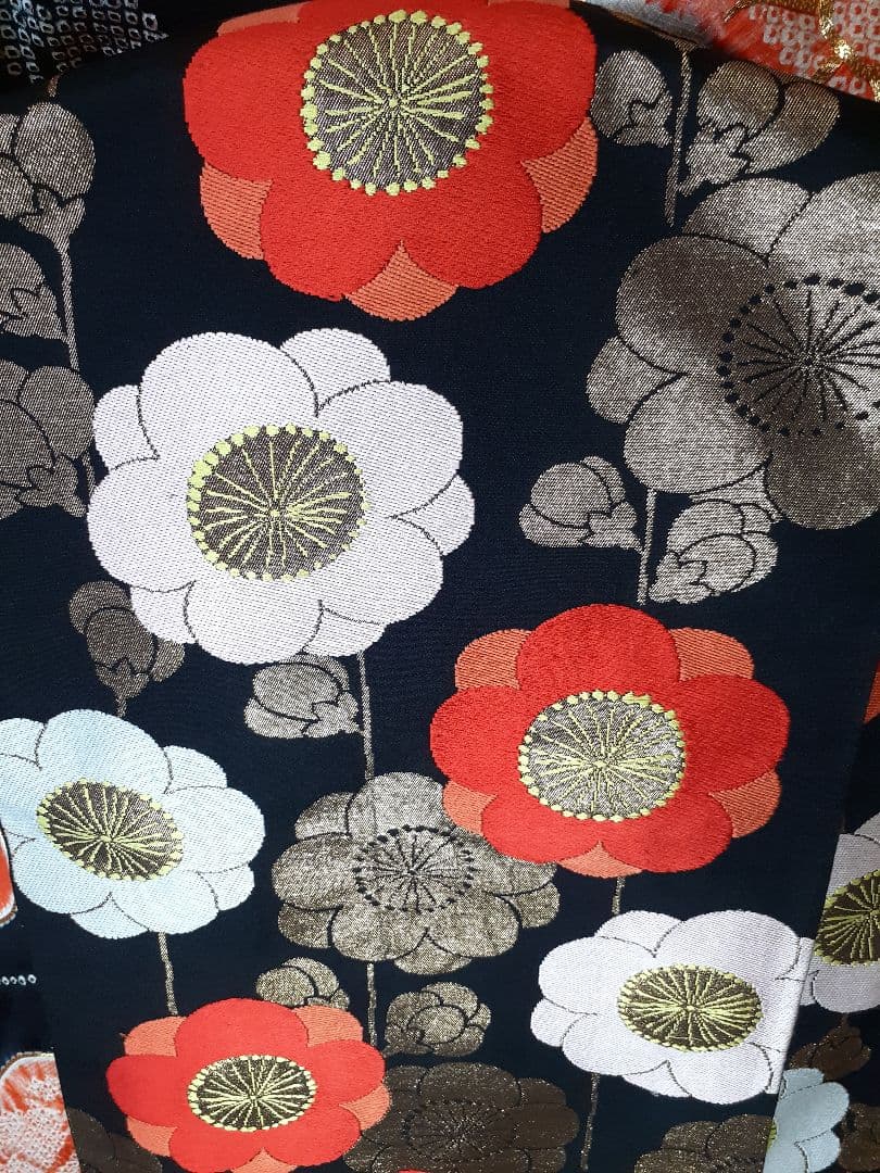 【総絞り振袖】人気の黒 格式高い黒の総絞り金駒刺繍 黒地梅刺繍 袋帯フルセット