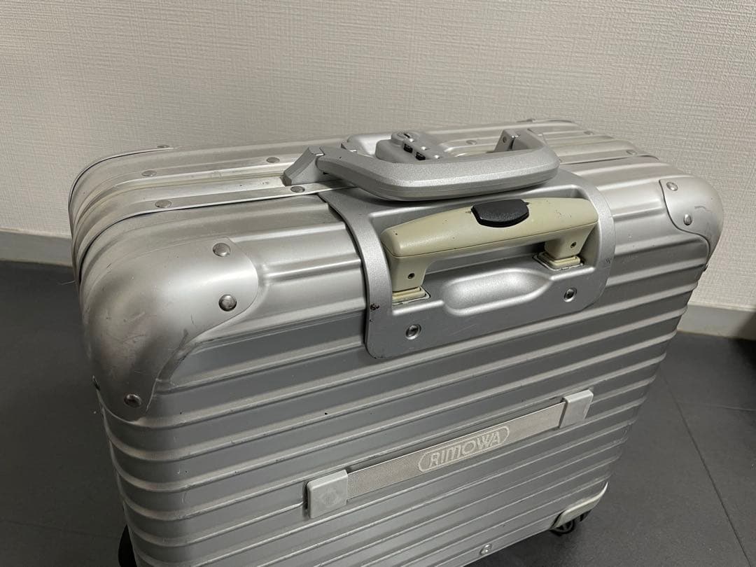 希少) RIMOWA リモワ トパーズ 26L アルミ キャリー4輪