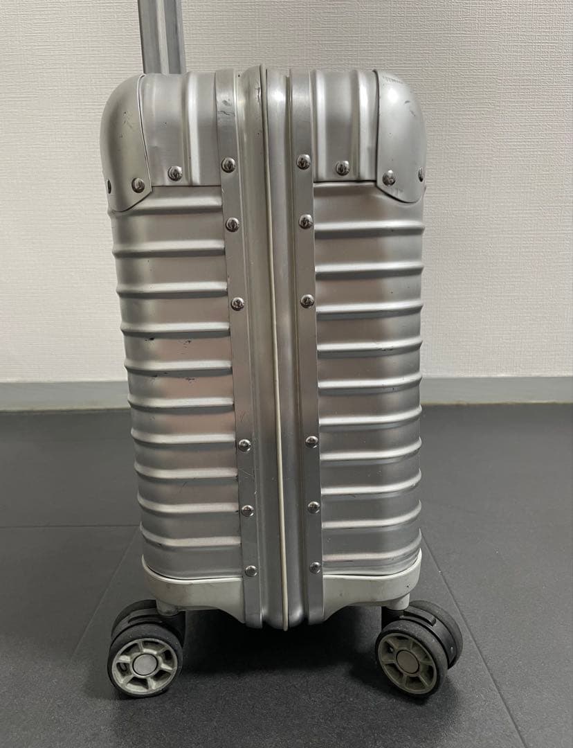 希少) RIMOWA リモワ トパーズ 26L アルミ キャリー4輪