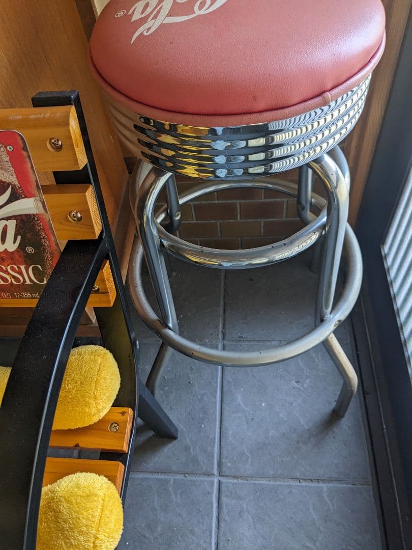 コカコーラハイスツール2