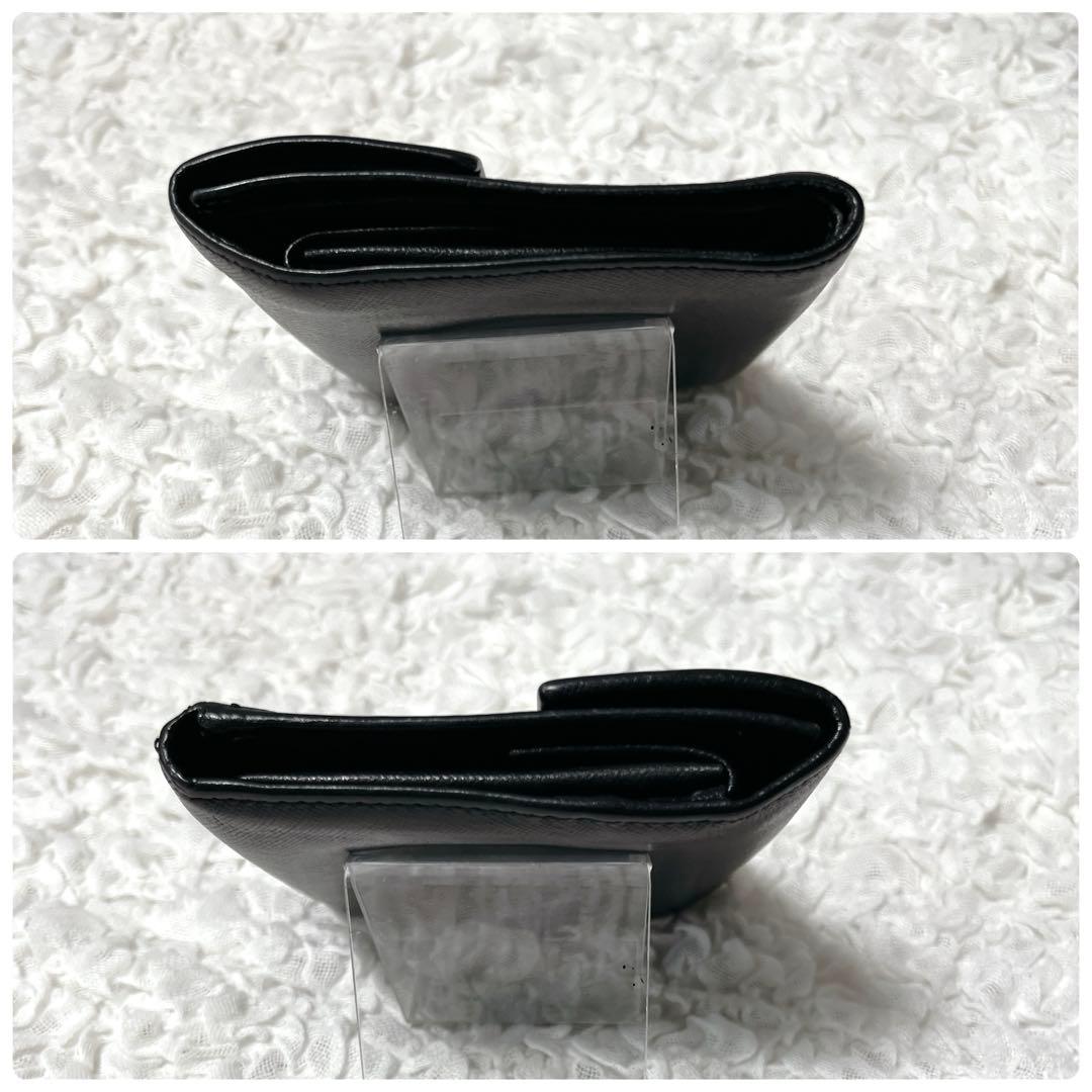 PRADA 三つ折り財布 ブラック　サフィアーノレザー　三角　トライアングル